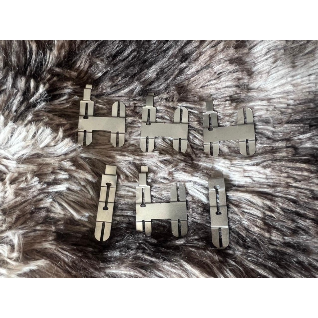 Bộ kẽm hàn cell pin dập khung 5S-2P , size 0.18mm. BN.