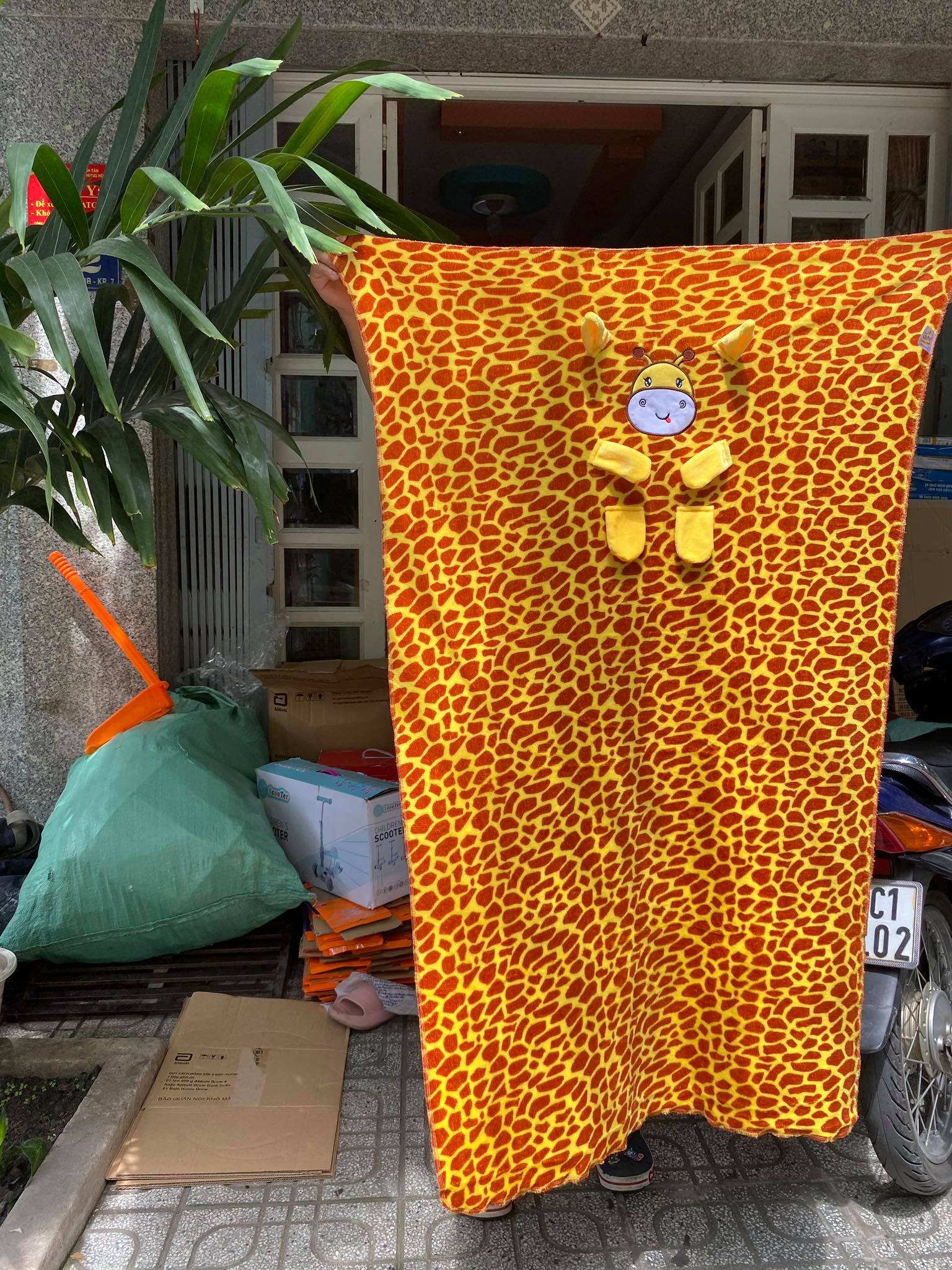Mền hươu cho bé Abbott grow