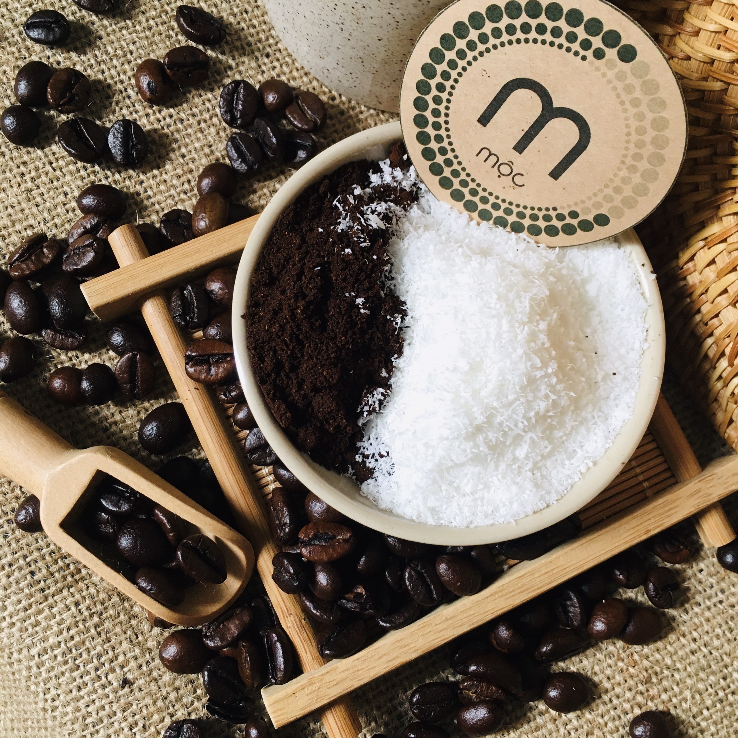 Bột cà phê dừa (cafe) MỘC - tẩy tế bào chết, làm sạch da, giúp da mịn màng, dưỡng ẩm, giúp làm sạch sâu gói dùng thử 10g và chai 100ml, 200ml handmade