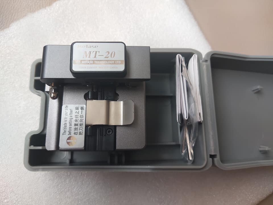 Dao cắt sợi quang cao cấp MT20