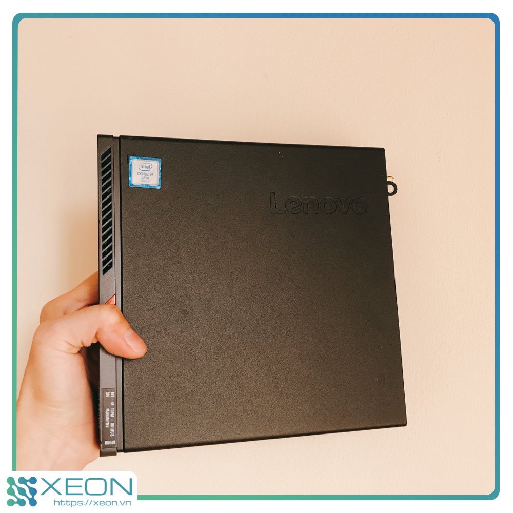 Lenovo Thinkcentre M900 tiny