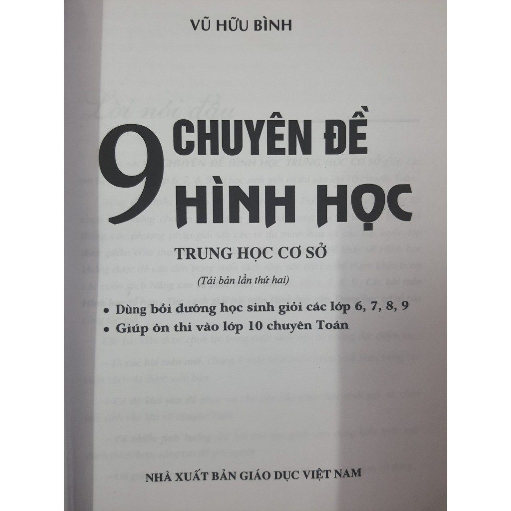 Sách - 9 chuyên đề Hình Học - Trung học cơ sở