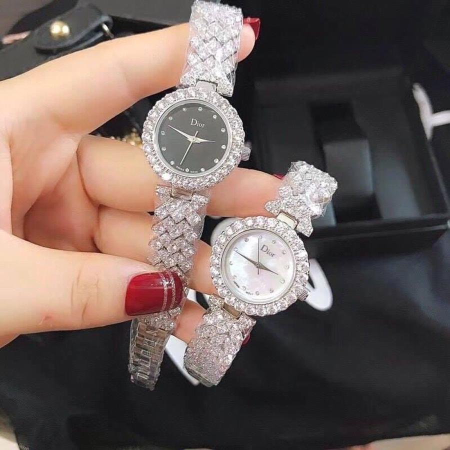 Mua Đồng hô đeo tay thời trang, đồng hồ nữ đẹp cao cấp DIOR dây mành dáng  lắc tay mặt kim loại đính đá giá rẻ nhất | TecKi.Vn