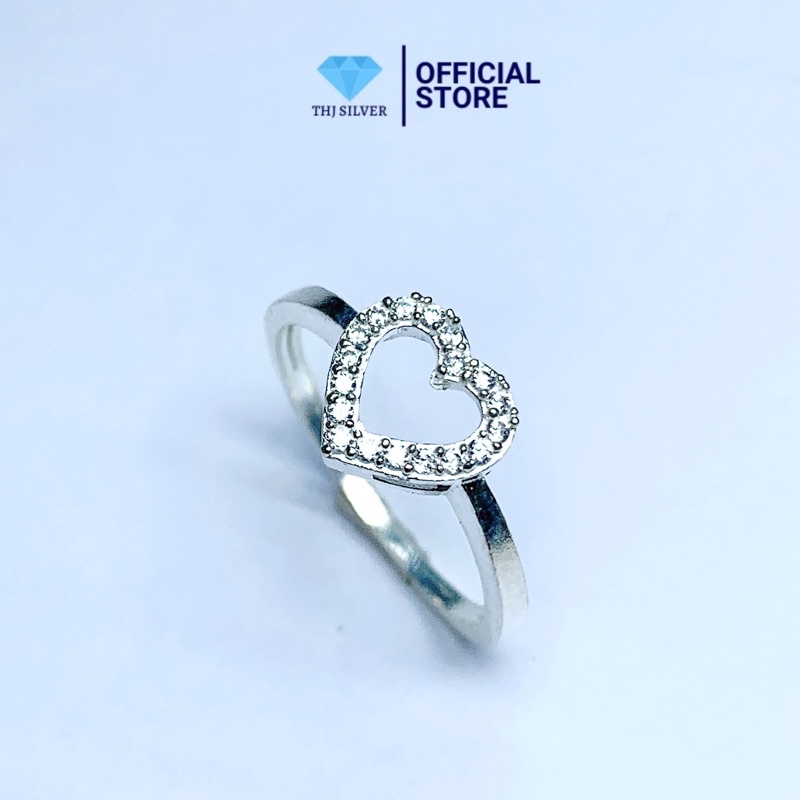 Nhẫn nữ tim đính đá bạc ta cá tính