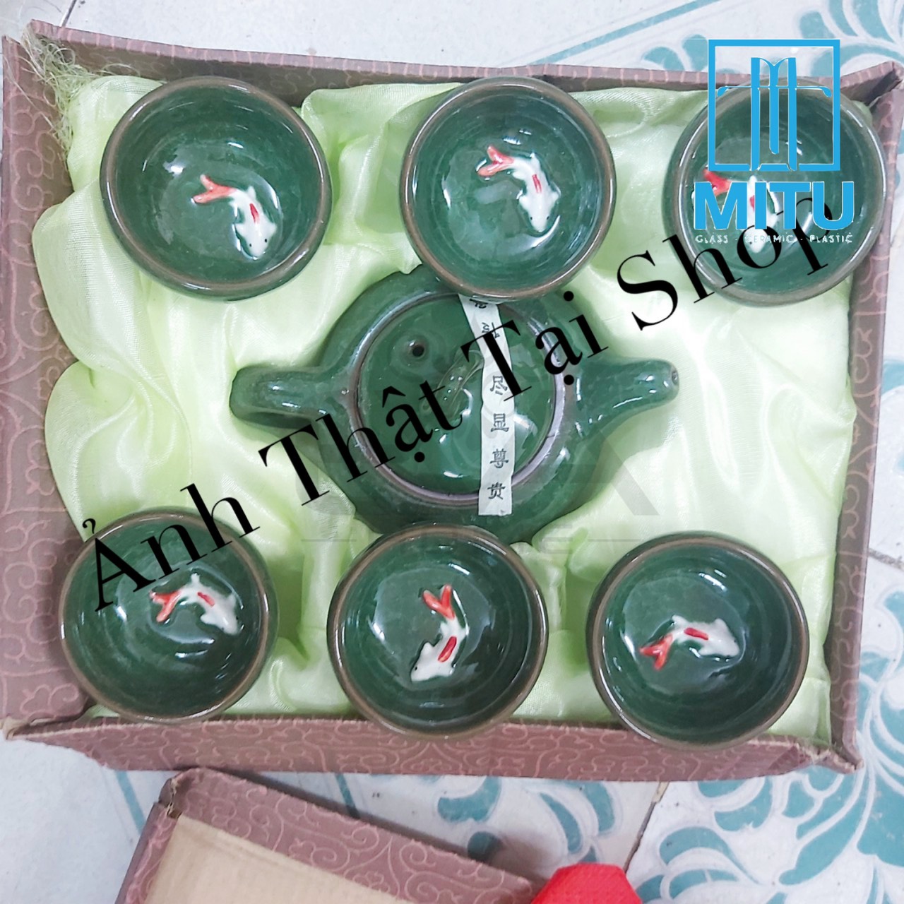 Bộ Ấm 6 Chén Trà Men Ngọc Bích Cá 3D Sang Trọng