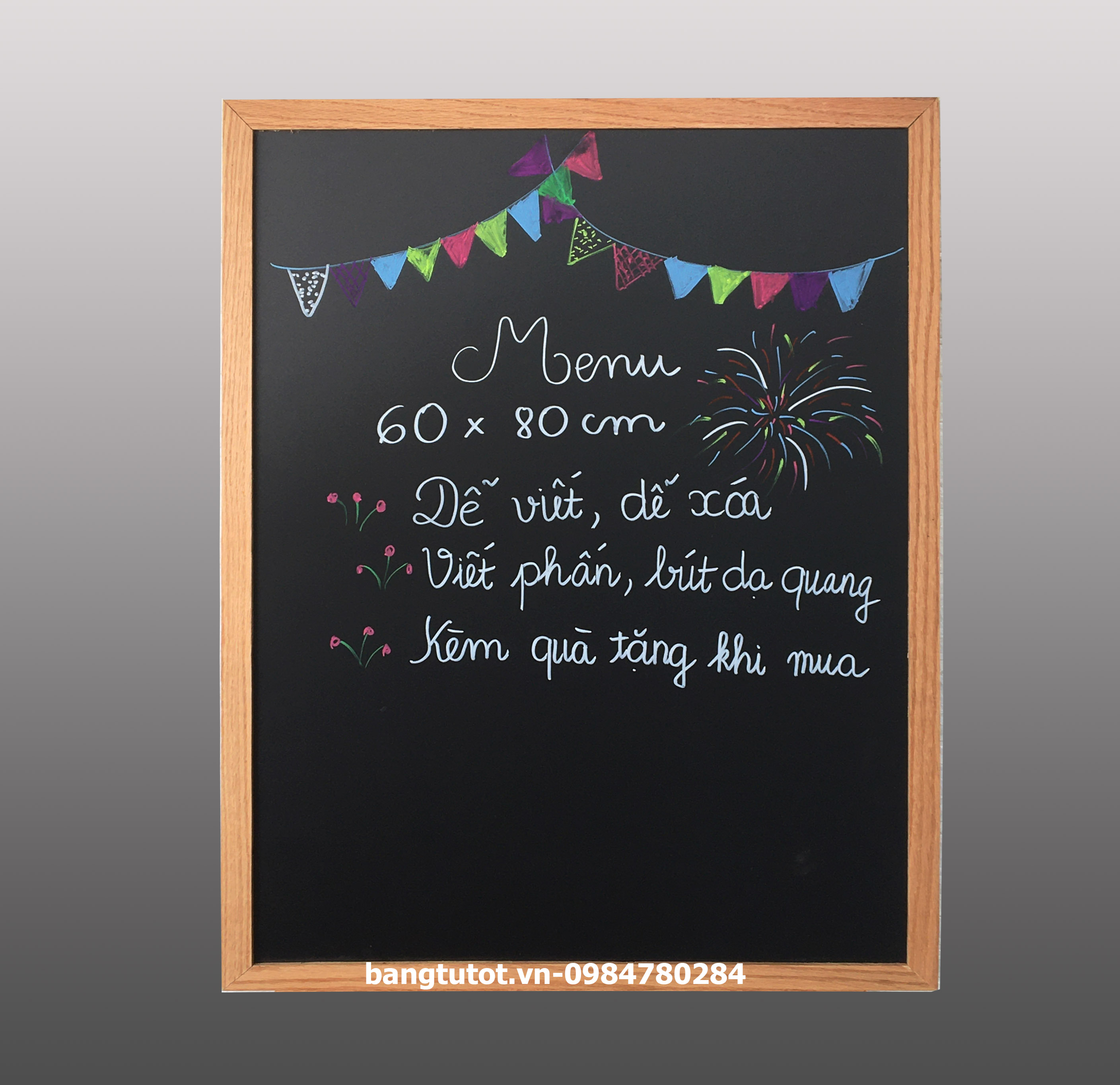 Bảng menu đen treo tường khung gỗ 60x80