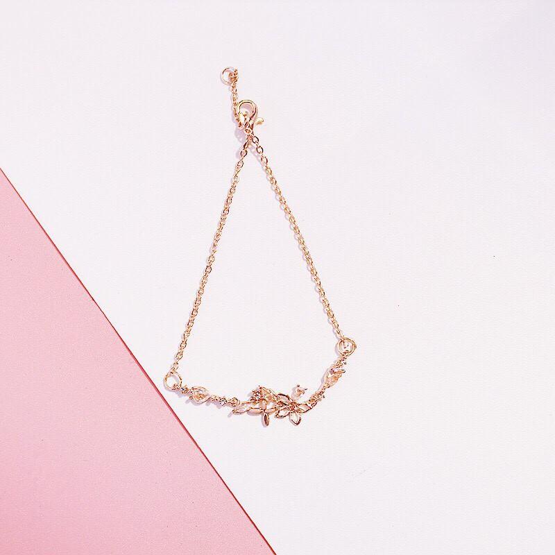 Lắc tay hoa đính cườm sang trọng CS280