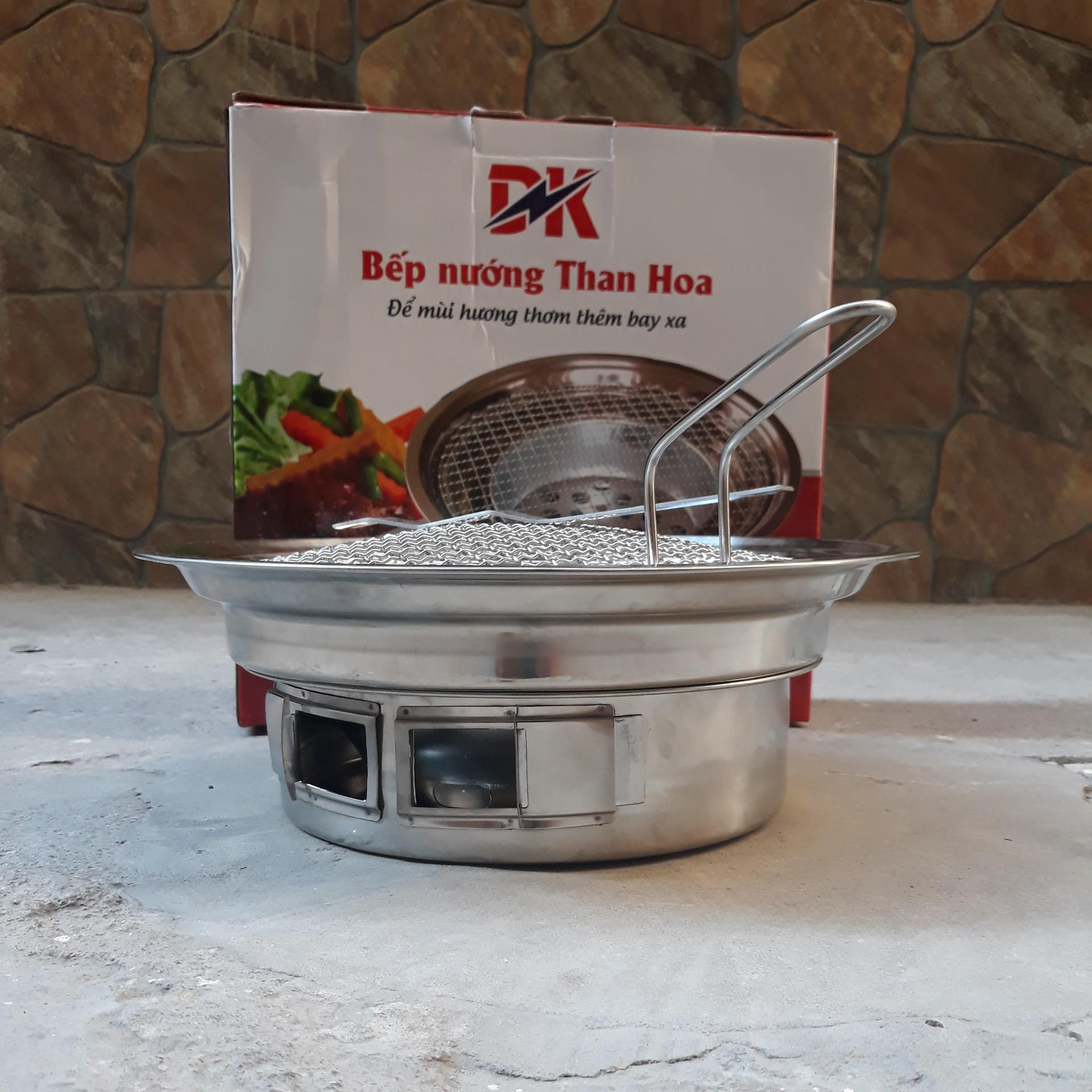 Bếp nướng than hoa đặt âm bàn cho quán nướng