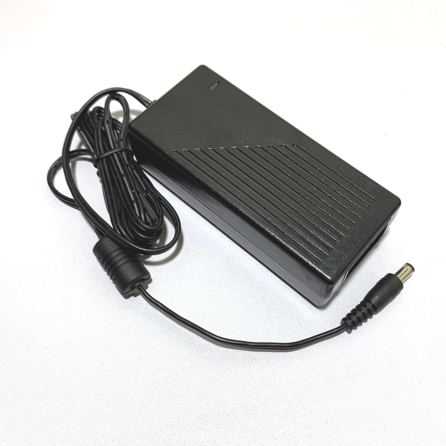 Nguồn Adapter DC 5V 5A loại tốt (chuyển đổi nguồn điện AC 220V sang DC 5V)