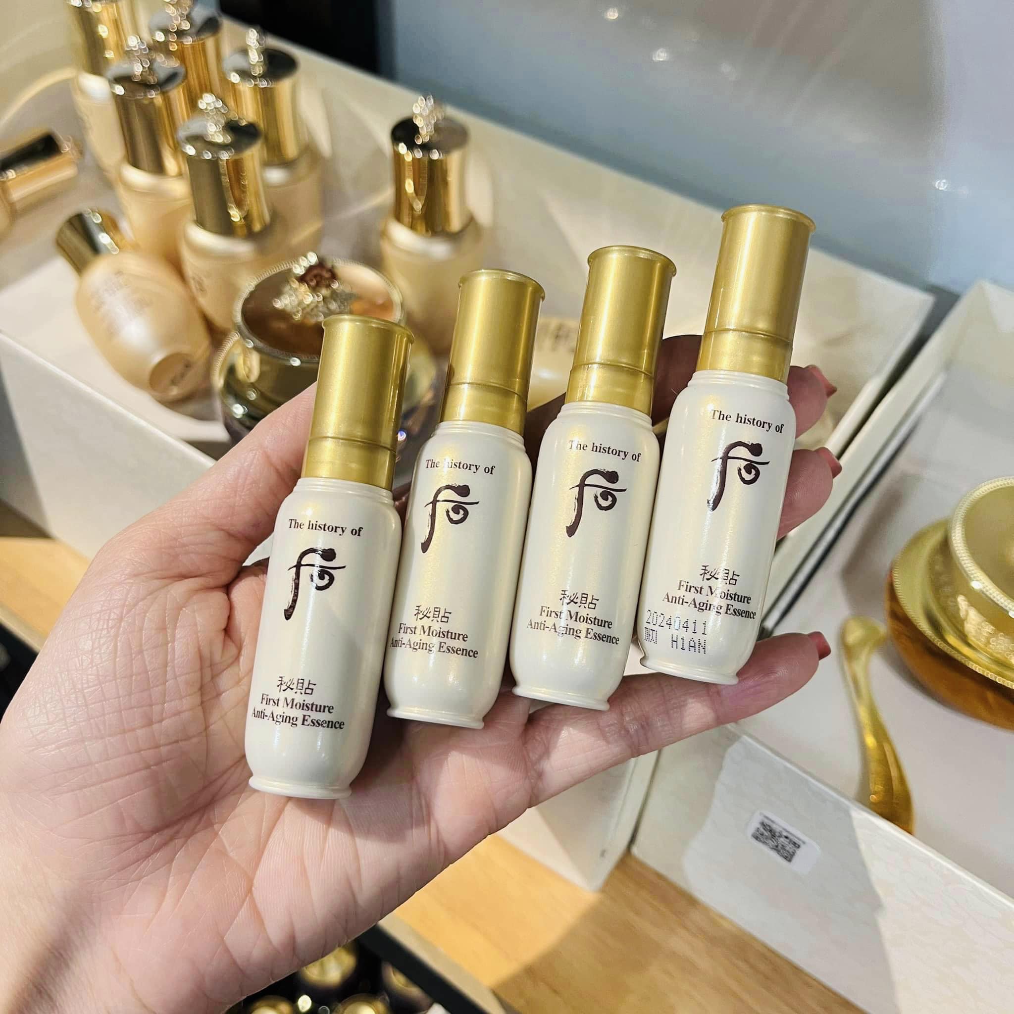 Tinh chất first care Whoo Bichup Moisture Anti- Aging 8ml