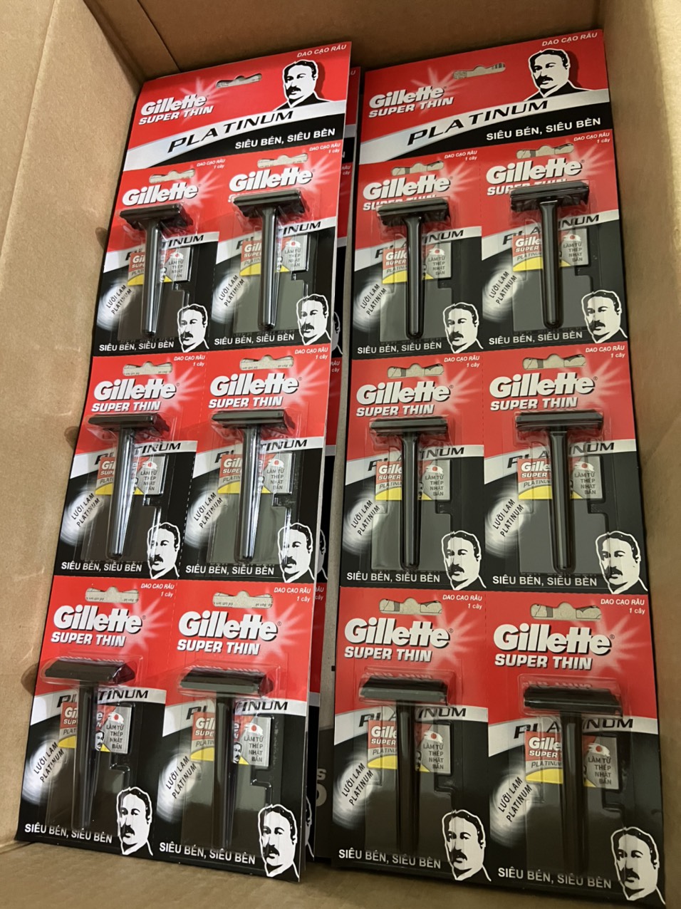 Dao Cạo Râu Gillette Cán Đen