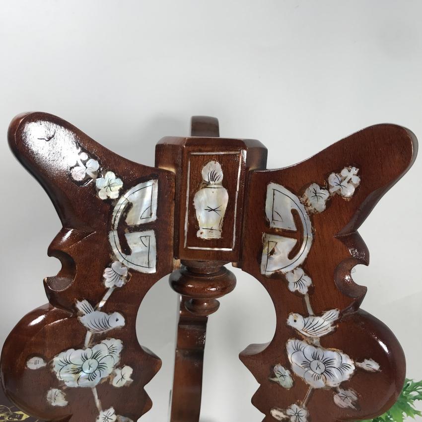 Chò gỗ 3 chân để dĩa trái cây cẩn xà cừ