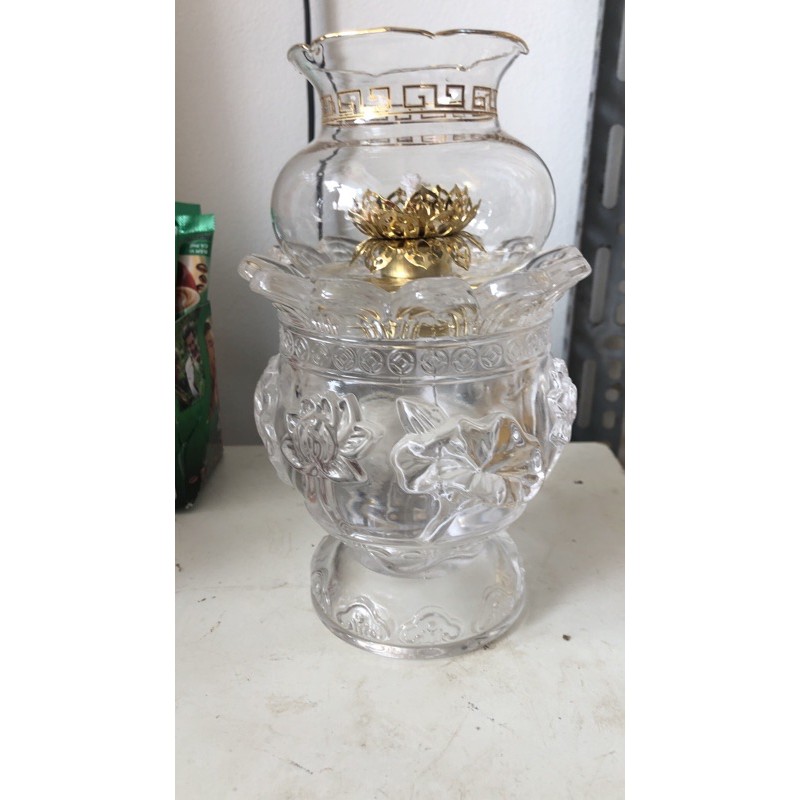 High Quality Glass Oil Lamp 039 – Lamp for Lighting the Altar of Buddha, Gia Tien, and Feng Shui