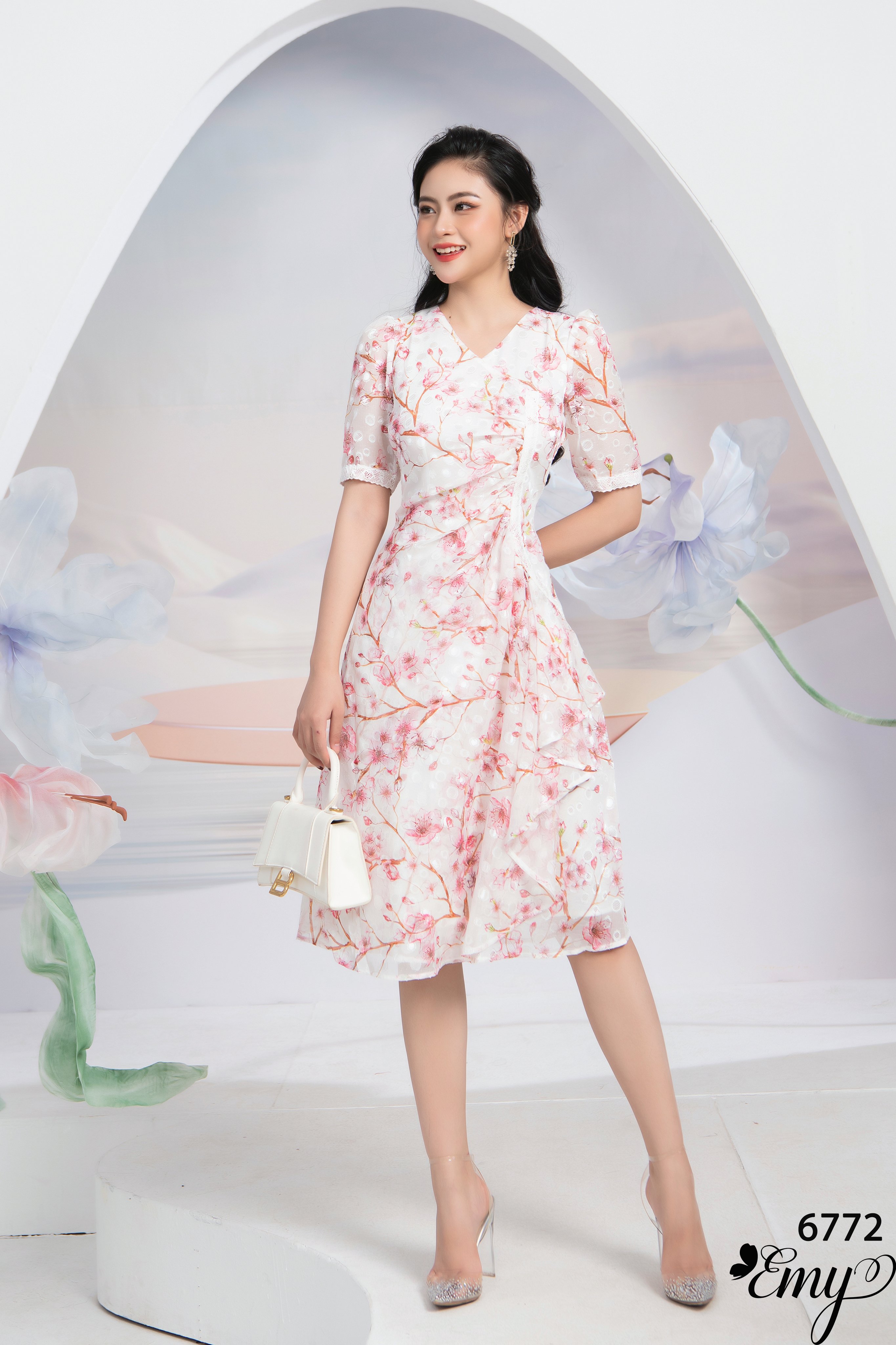 Đầm EMY EM6772 Xoè Tùng Đắp Chéo