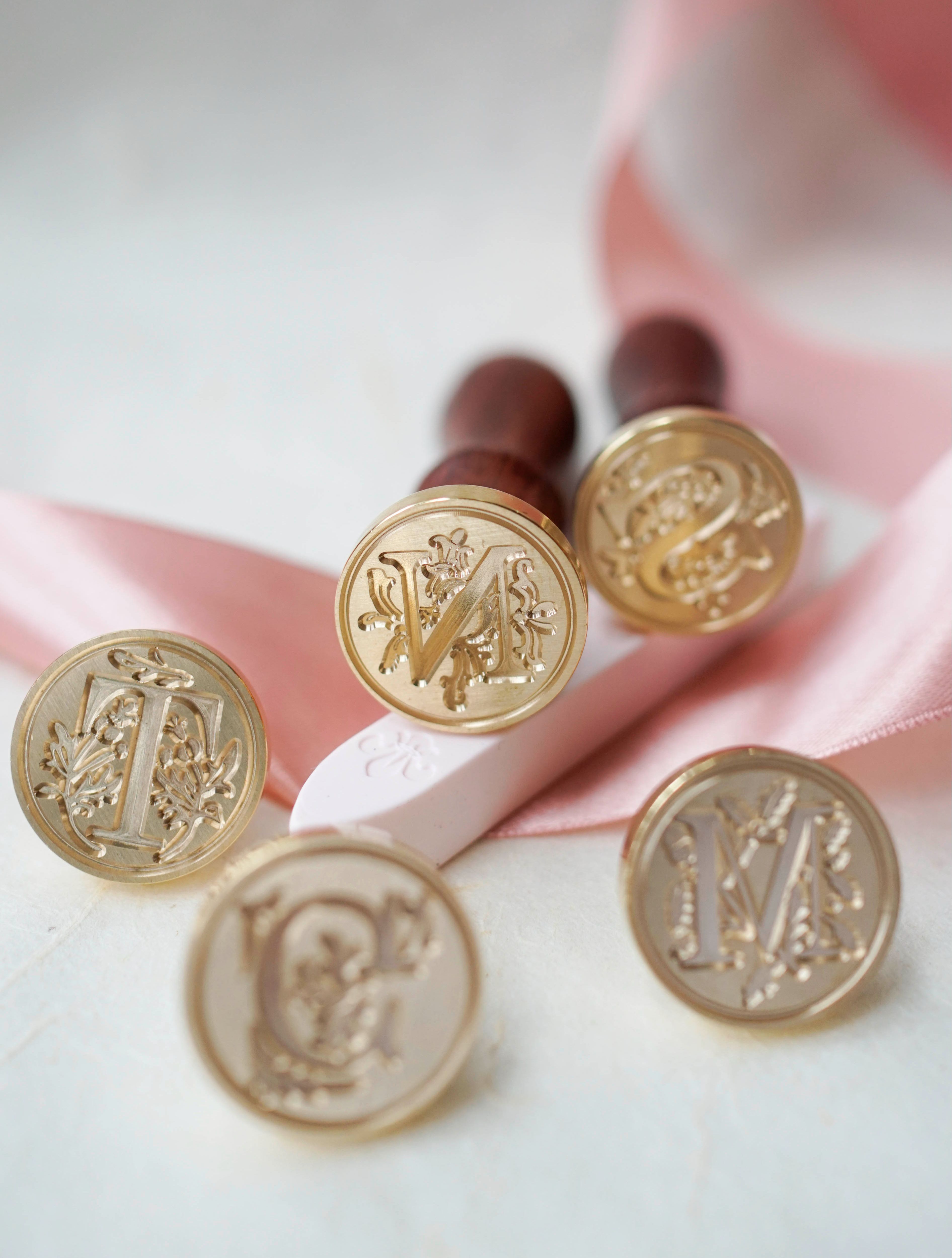 CON DẤU SÁP, NIÊM PHONG - mẫu chữ cái