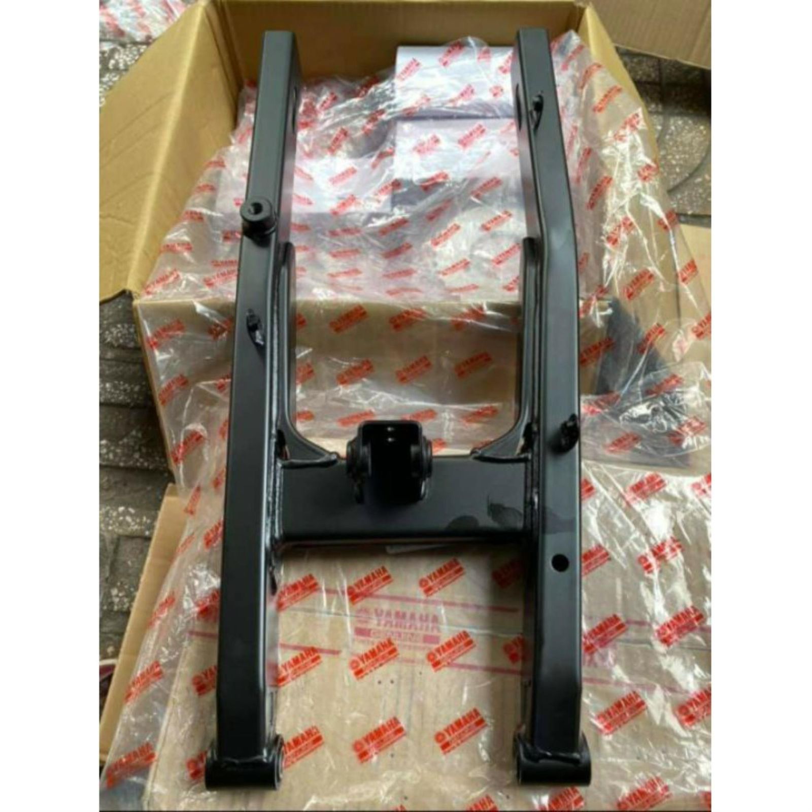 Gấp zin hãng Yamaha cho Exciter 150. và