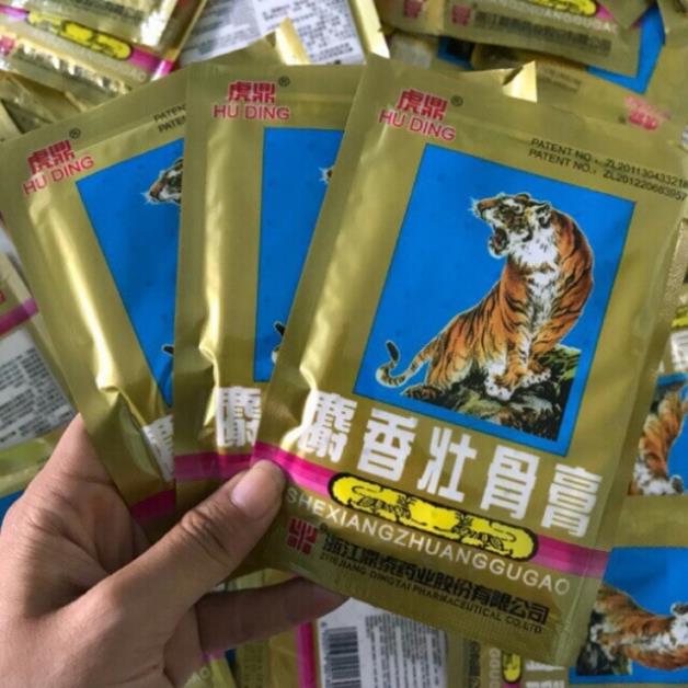 Bịch Cao Dán Con Cọp ( Cao Tráng Cốt Chỉ Thống Xạ Hương ) Chăm Sóc Chấn Thương