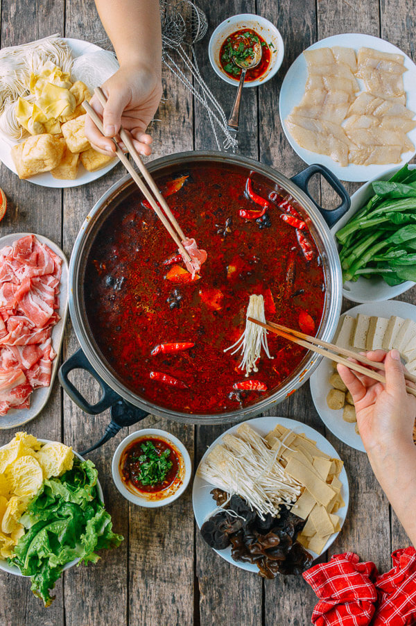 Gia vị Lẩu cay Trùng Khánh (Loại 360gr - ít cay)