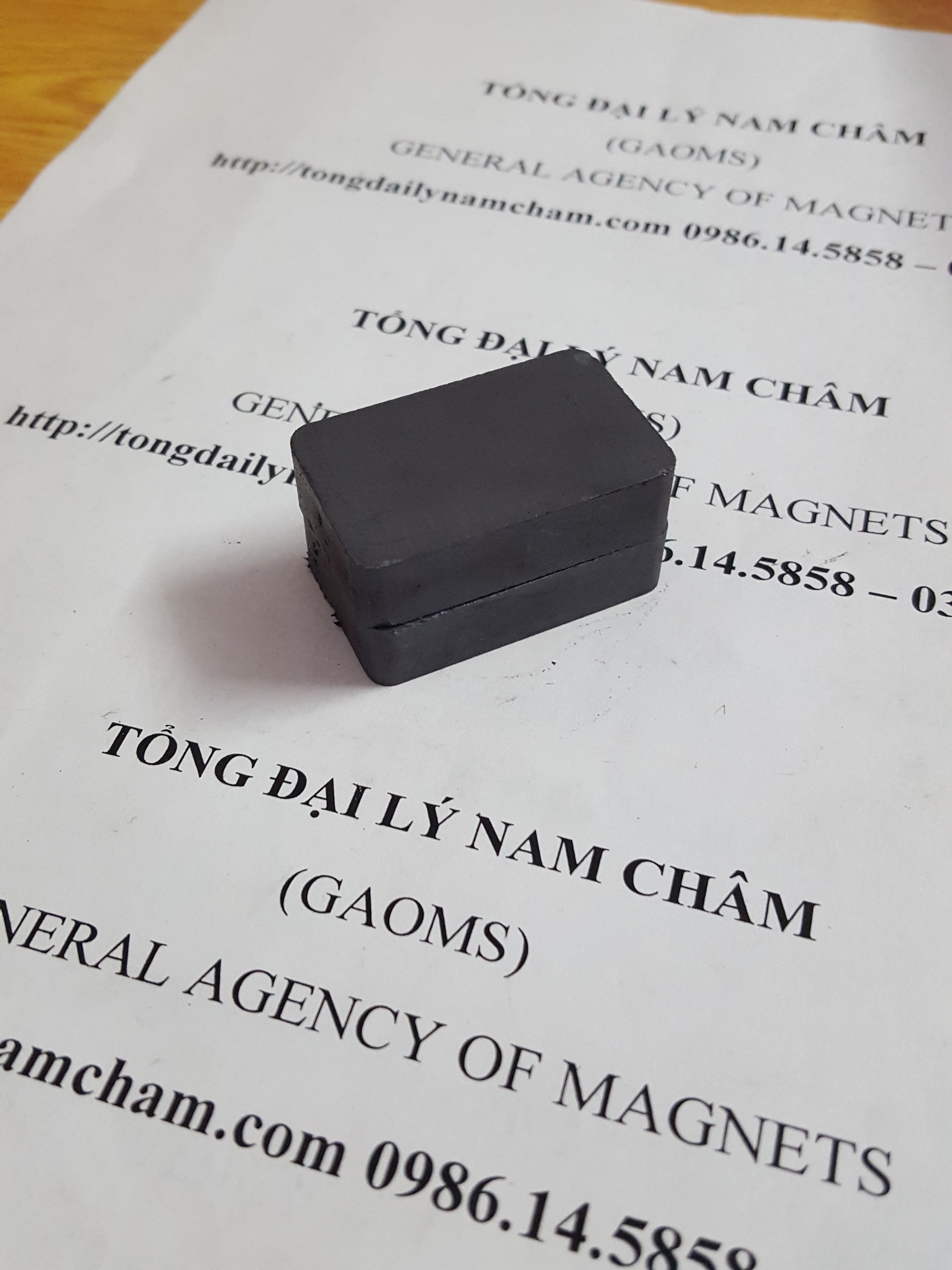 5 viên nam châm đen 40x25x10mm