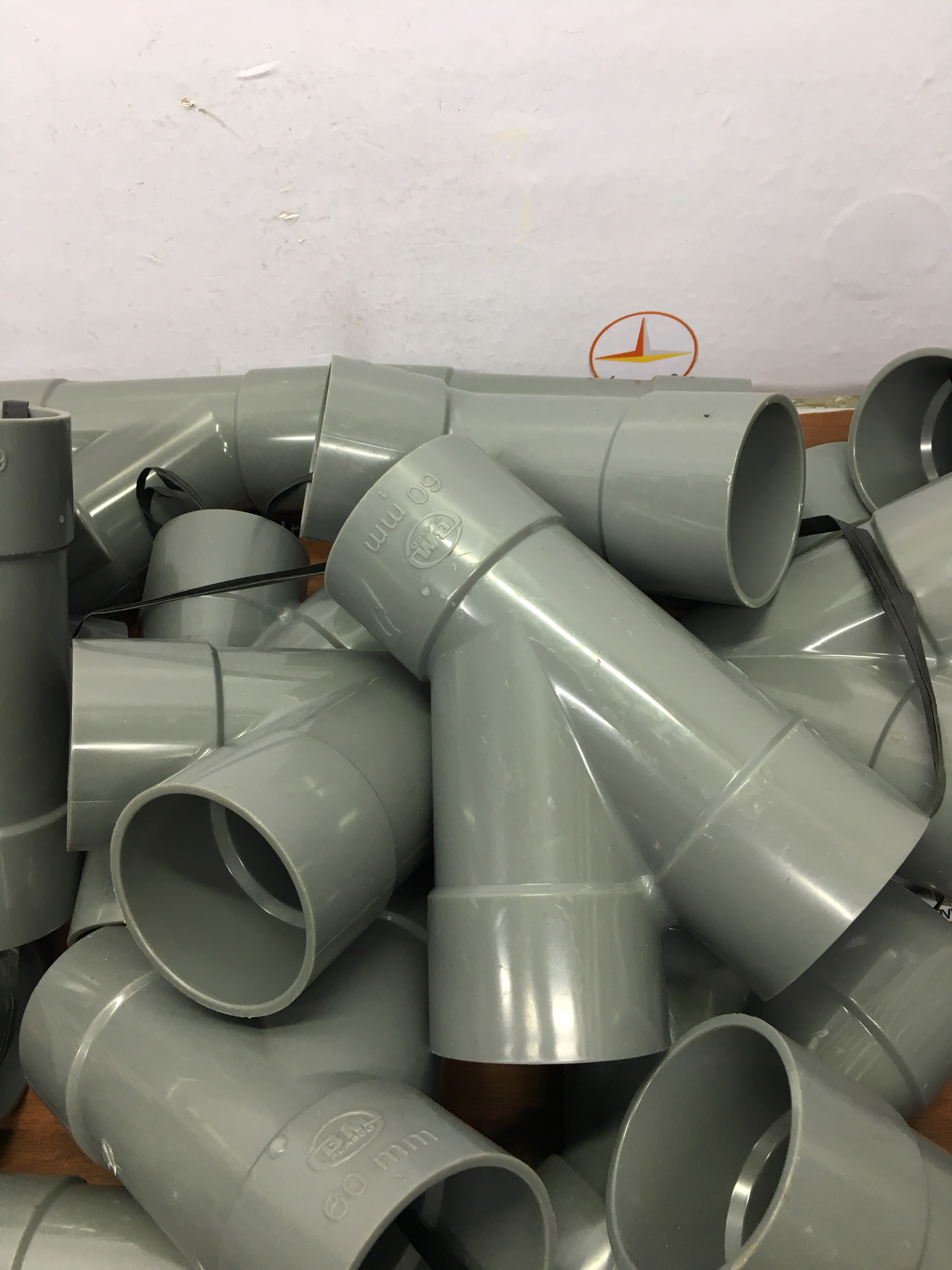 Y 60 nhựa PVC Bình Minh