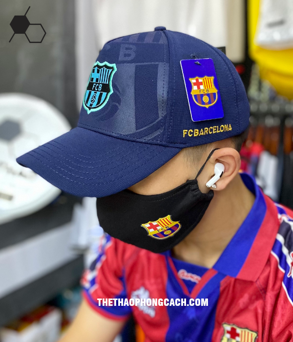 MŨ/NÓN LƯỠI TRAI BÓNG ĐÁ CLB BARCELONA