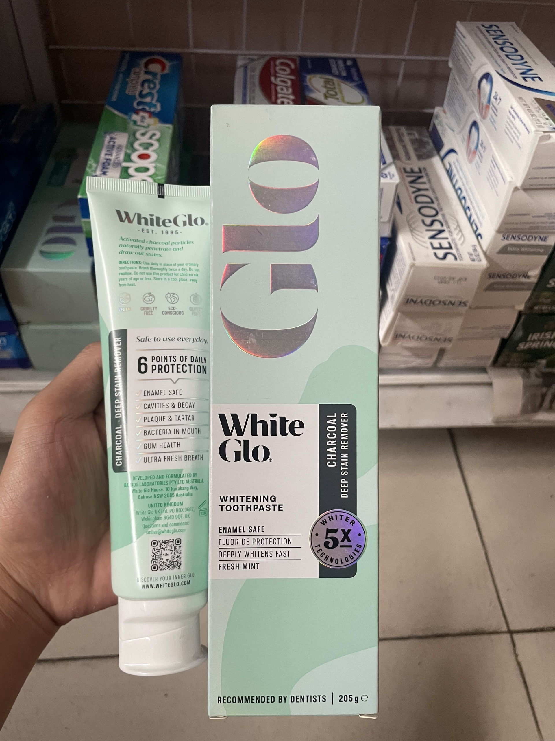 [HCM] Kem đánh răng WHITE GLO ÚC 205gam