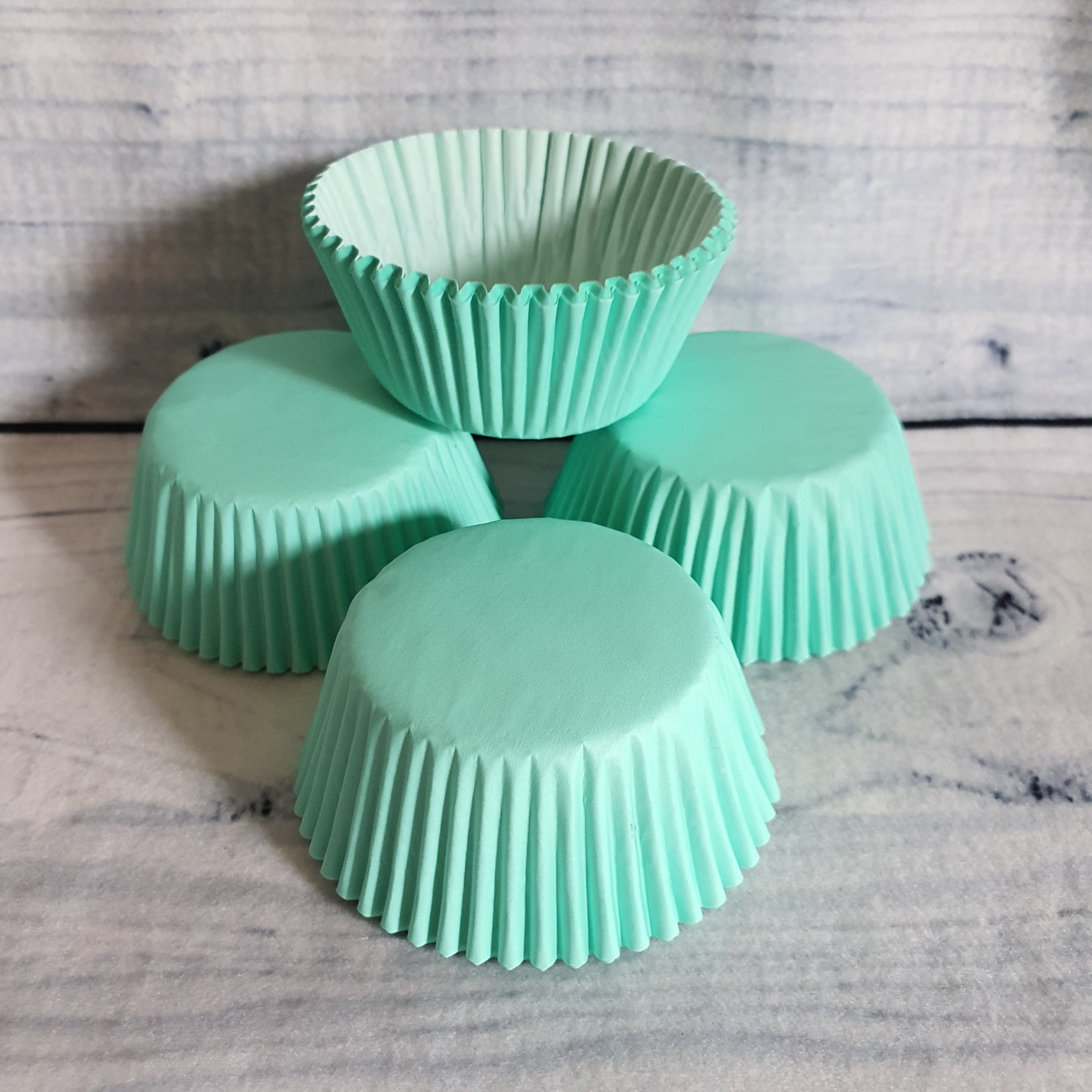 Cup giấy, cup mềm, khuôn Cupcake (Hộp 100 cái)