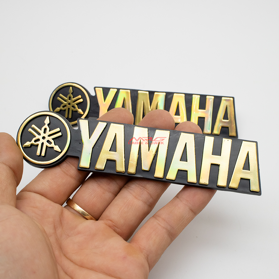 Tem Loa Yamaha, dài 12cm, giá 1 cặp.