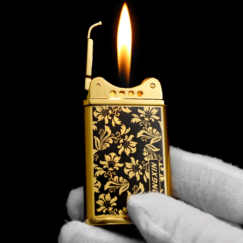 Bật Lửa Gas Đá Khắc Hoa Văn TX119 Nhiều Màu ( Kim Loại ) Hột Quẹt Lửa Thường
