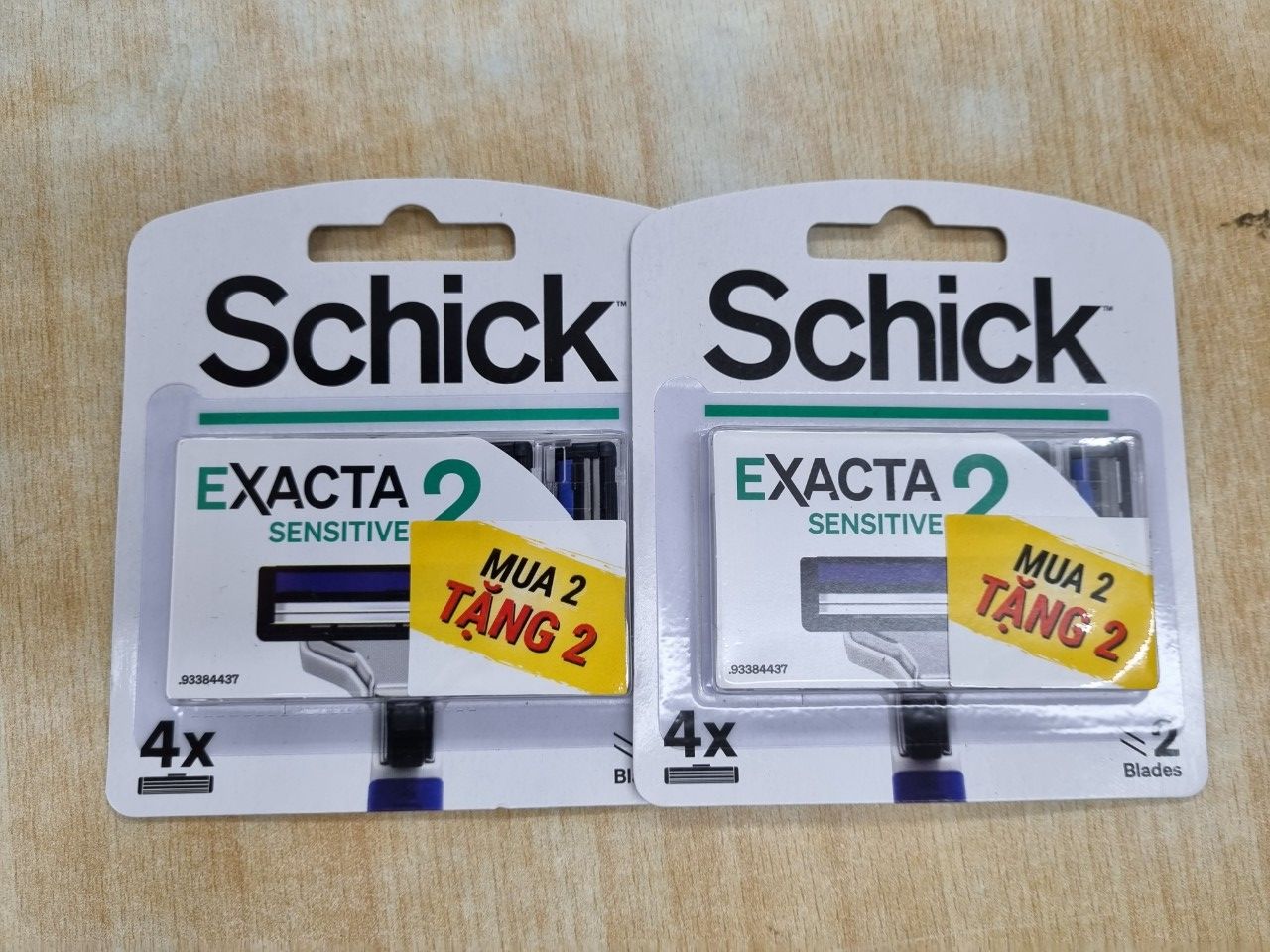 Hộp 4 lưỡi dao cạo râu Schick Exacta 2 System