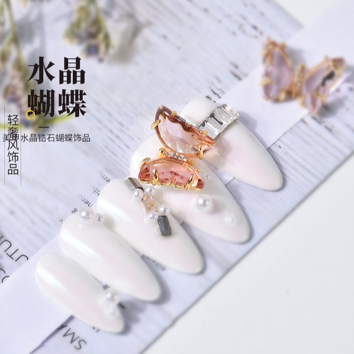 Bướm đá pha lê đính móng (combo 4 con) BYH002