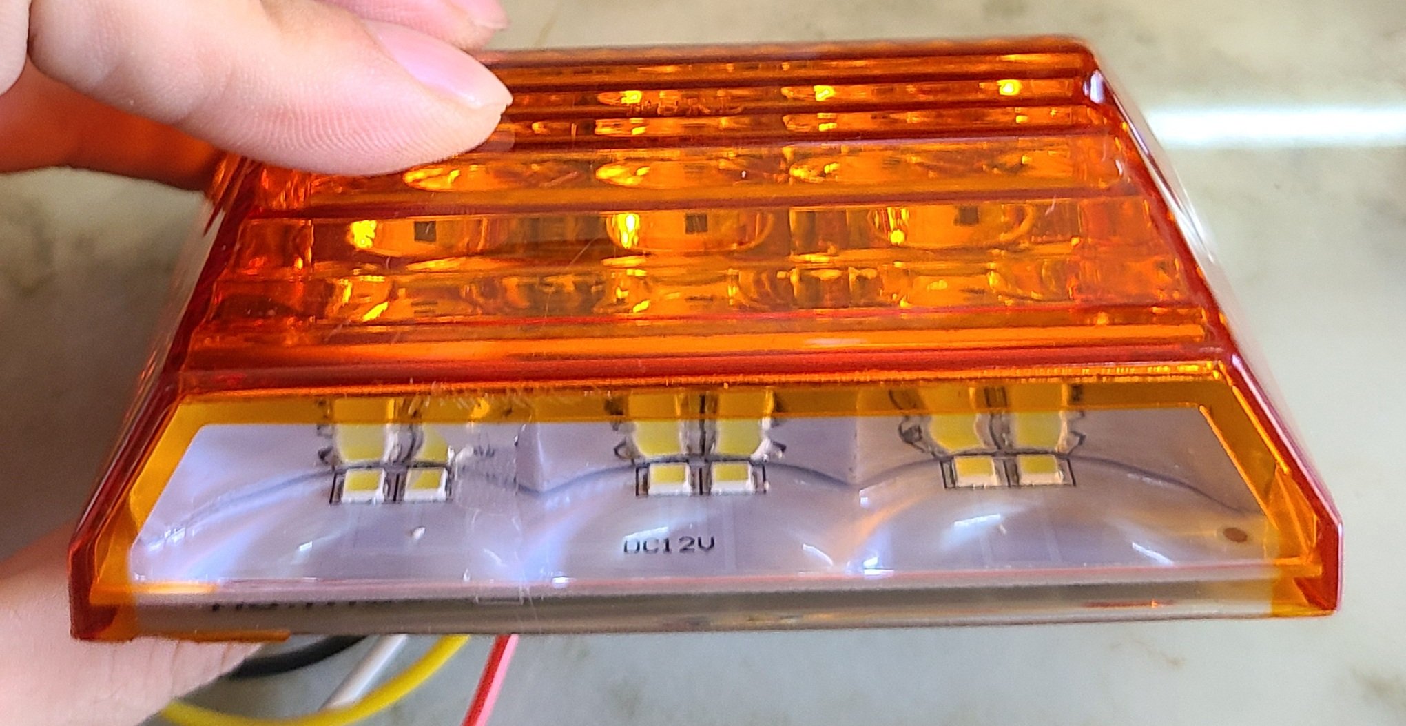 Đèn sườn LED 6001 EAGLEYE , giá 1 hộp 2 cái ( 1 cặp )