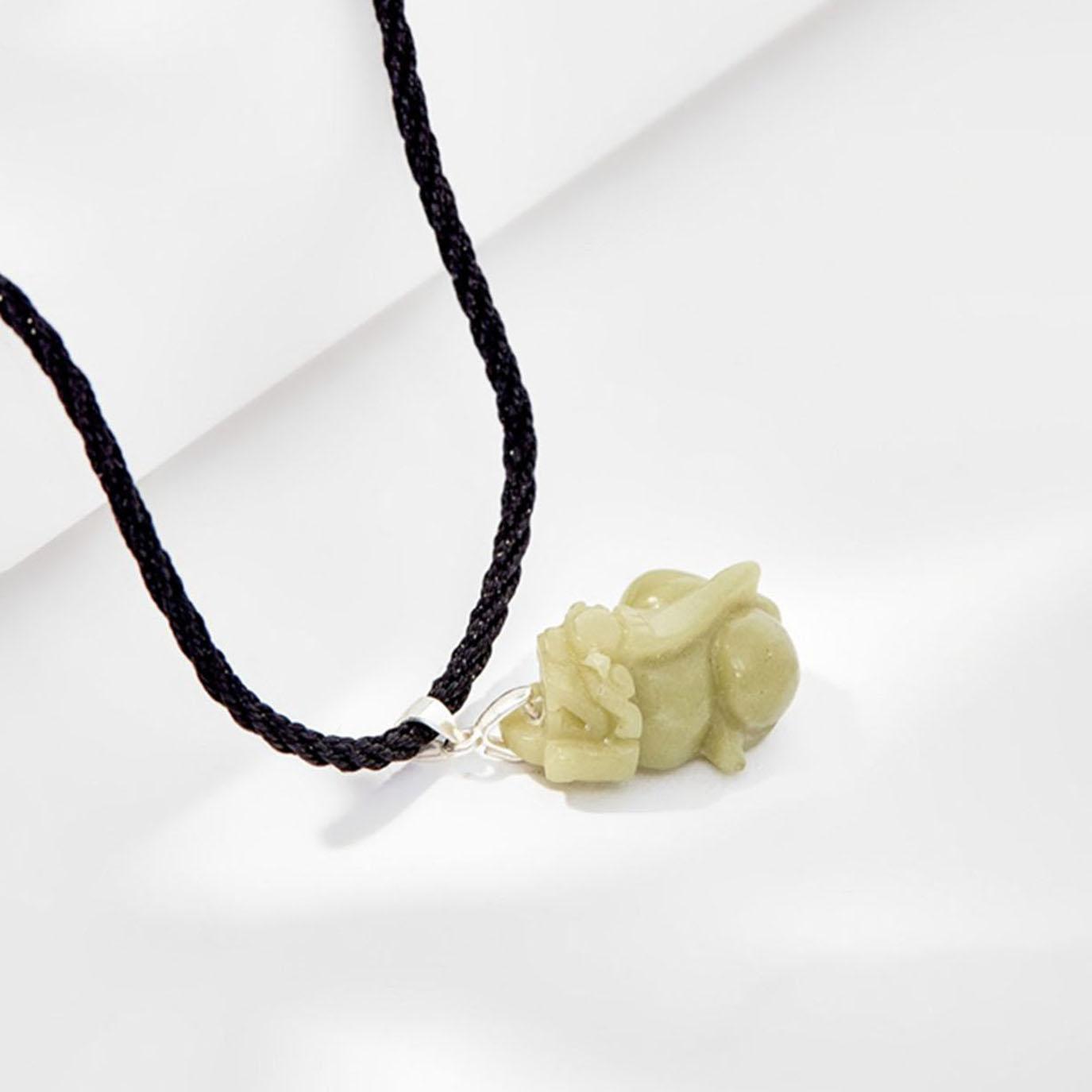 Mặt dây chuyền đá dạ minh châu tỳ hưu mệnh mộc hoả - ngọc quý gemstones