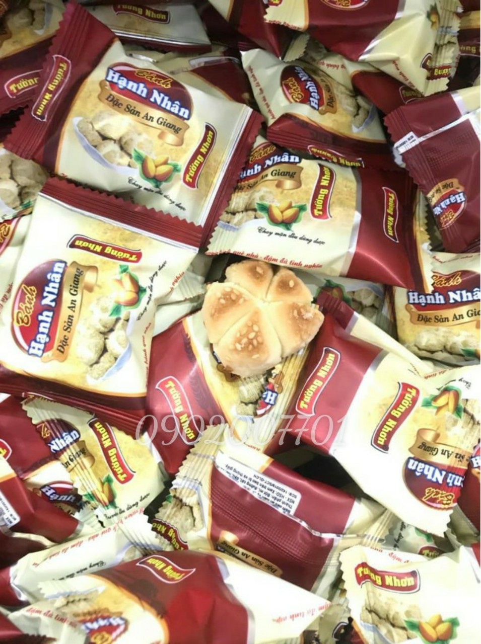 1 Kg Bánh Hạnh Nhân Tường Nhơn Thơm Ngon - Tết -đồ ăn vặt-bánh mứt tết