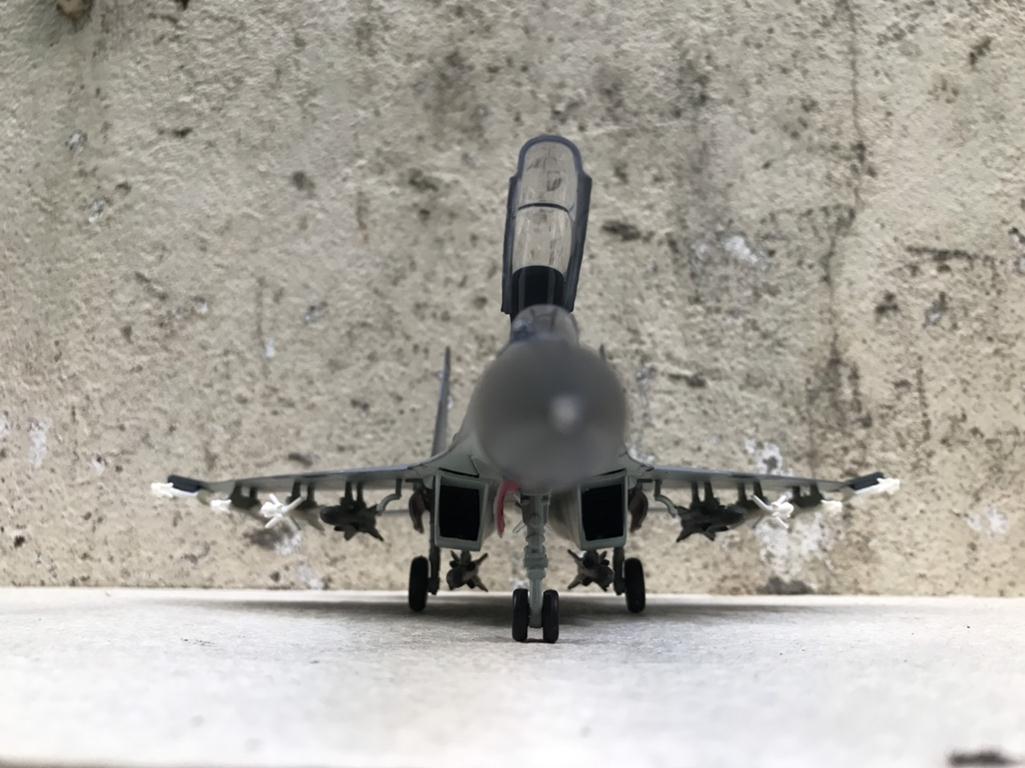 Mô hình máy bay Tiêm kích SU-30MKK 1:72