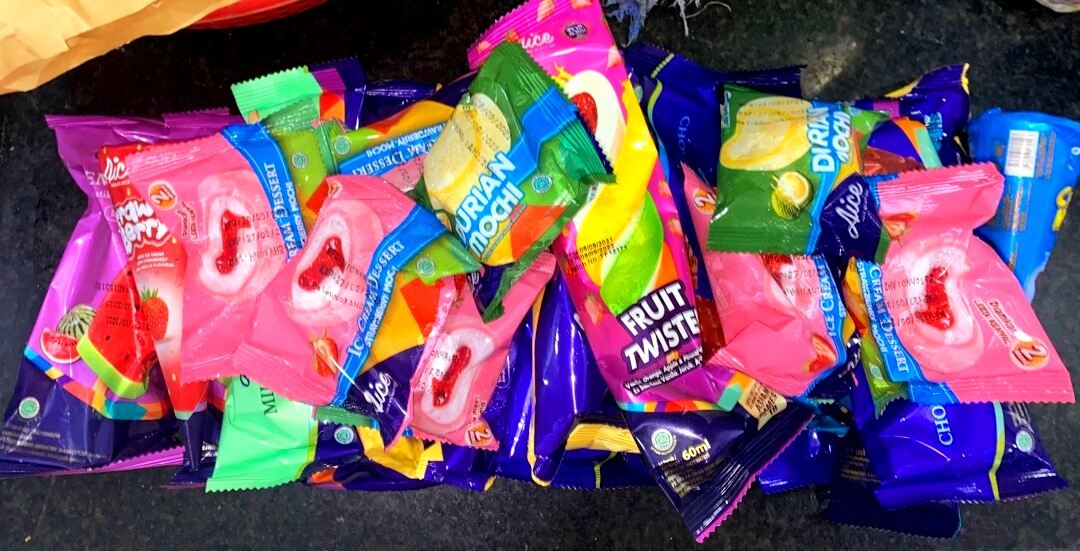 (Choose 2-Hour Delivery) Box of Aice Mixed Ice Cream in All Flavors, 45 Pieces
