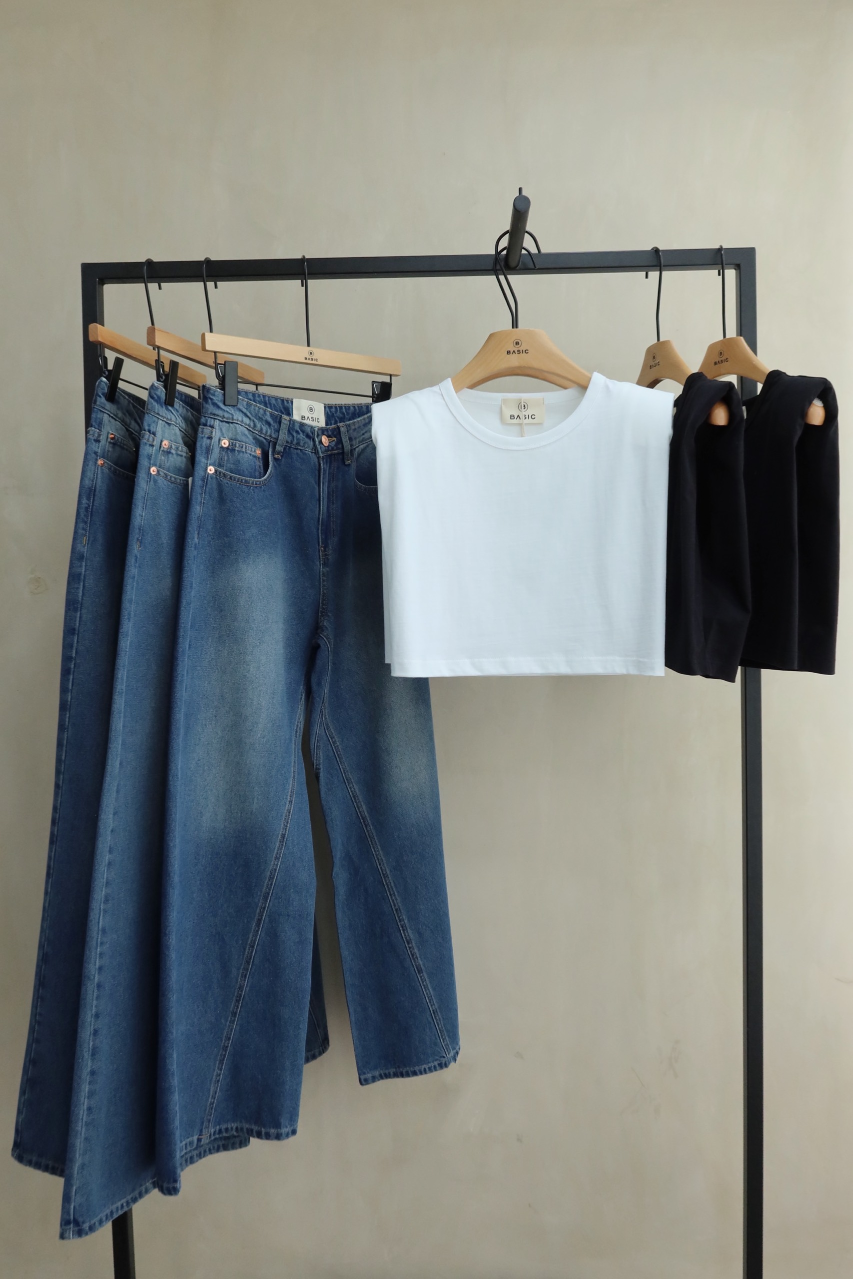 Quần jeans dài BASIC NALA JEANS