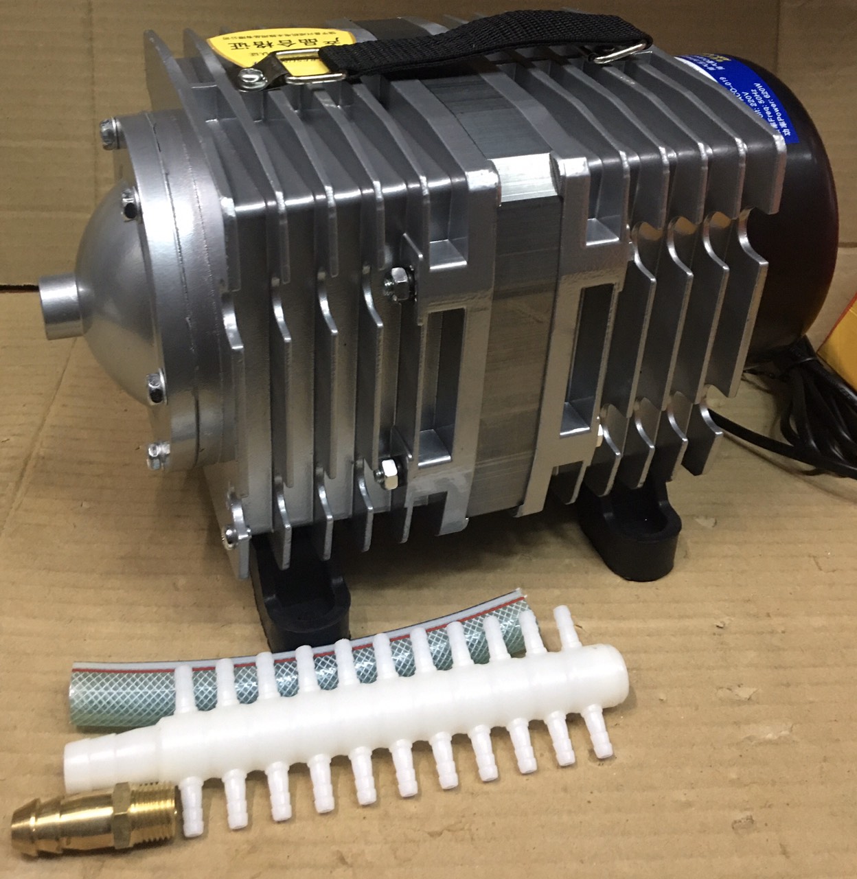[HCM]Máy Thổi Oxy Resun ACO 019 / 620W (hàng công ty)