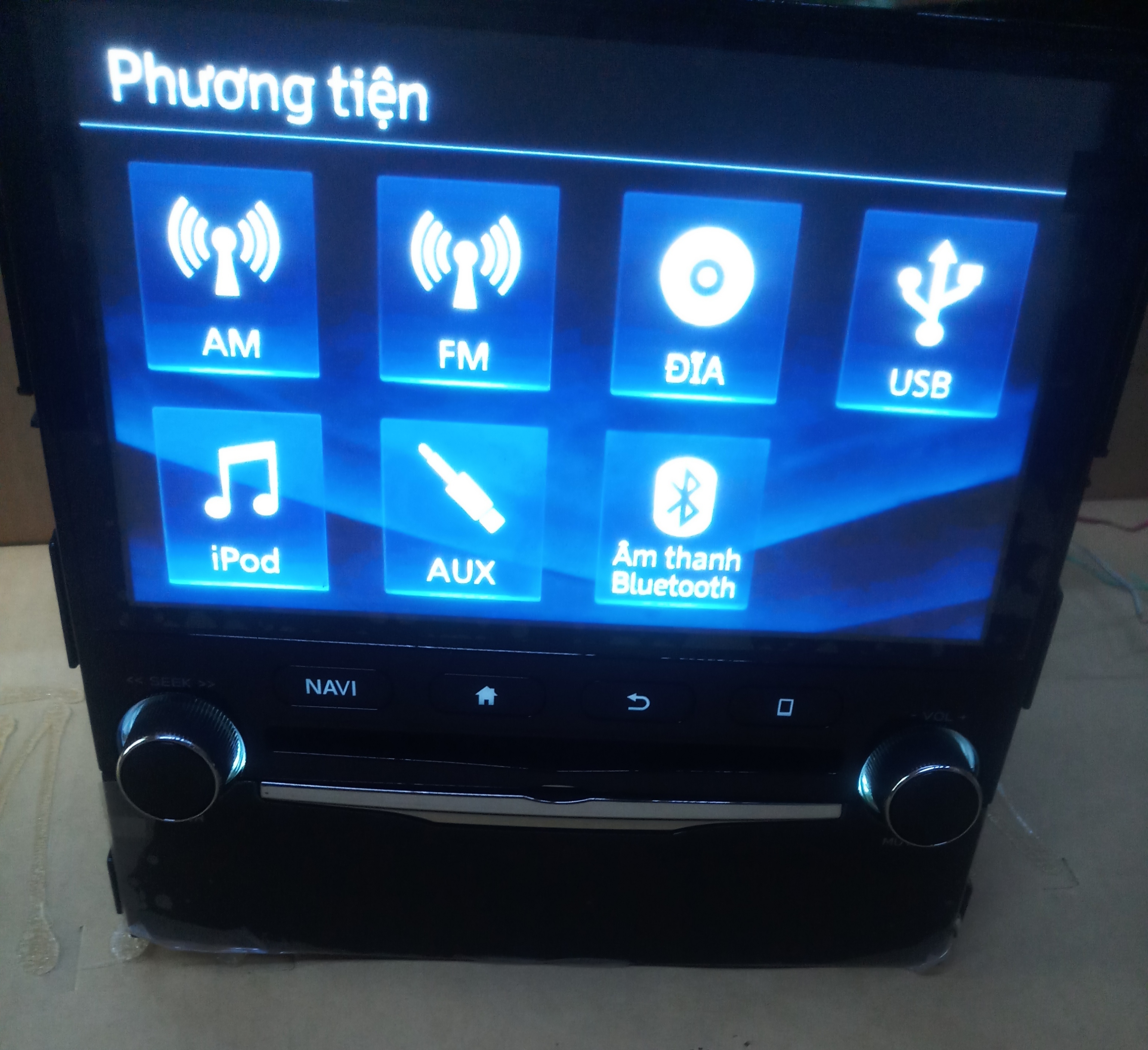 Đầu DVD , CD   HDMI.  Android   hàng thailand