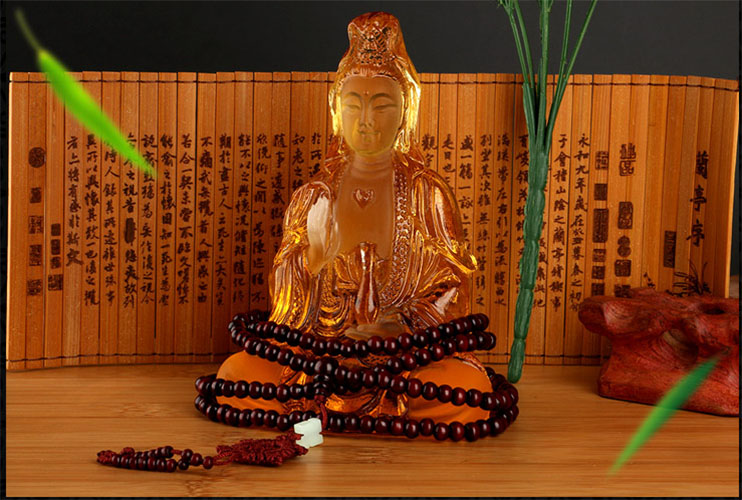 Tượng Quan Âm để xe ô tô Bằng Pha Lê