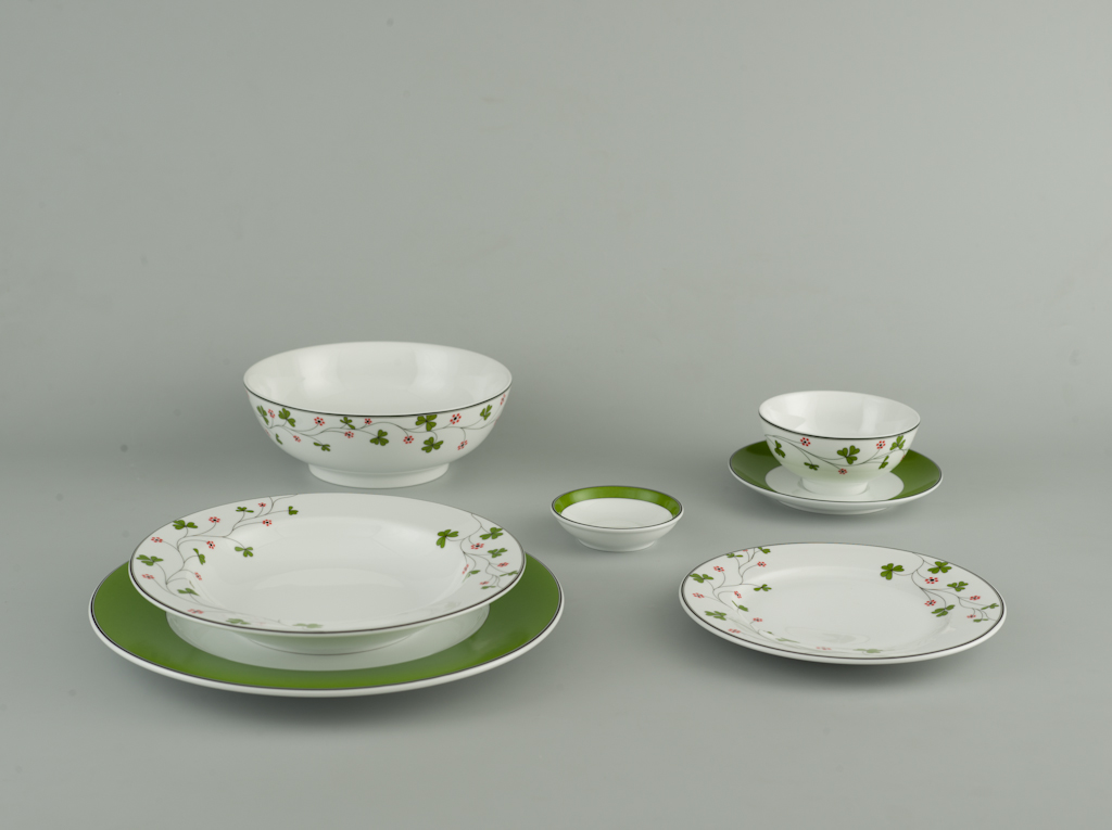 Dĩa tròn Minh Long 20 cm Jasmine Hoa May Mắn