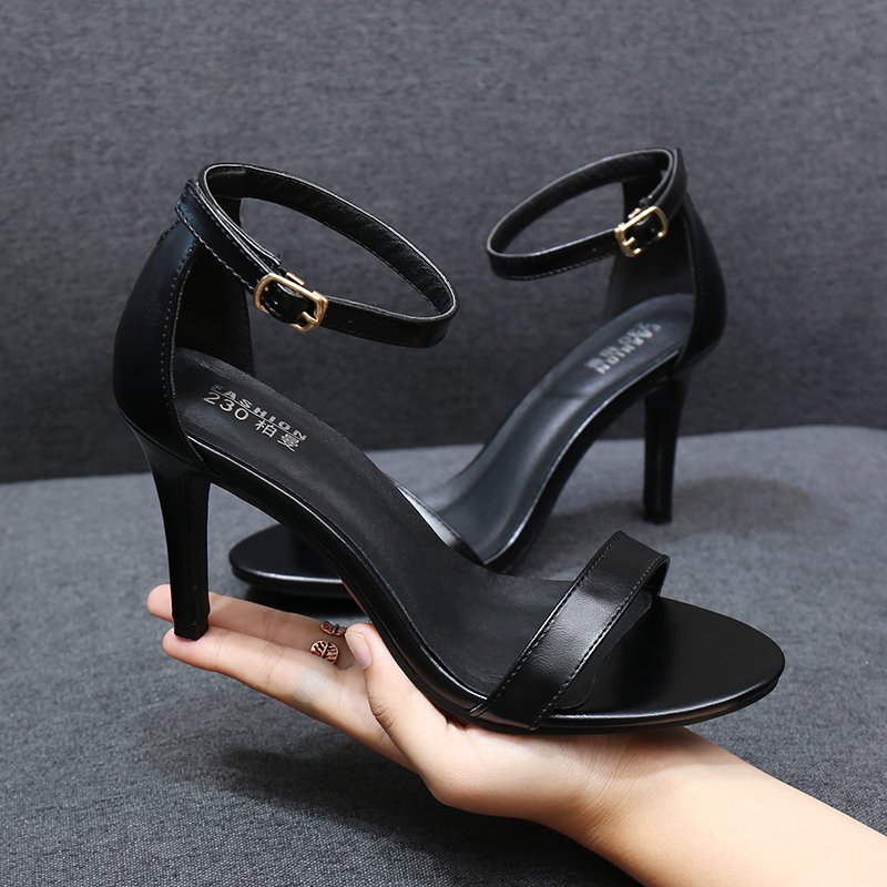 SANDAL NỮ KIỂU BASIC SANG TRỌNG MÀU ĐEN VÀ KEM BBS7