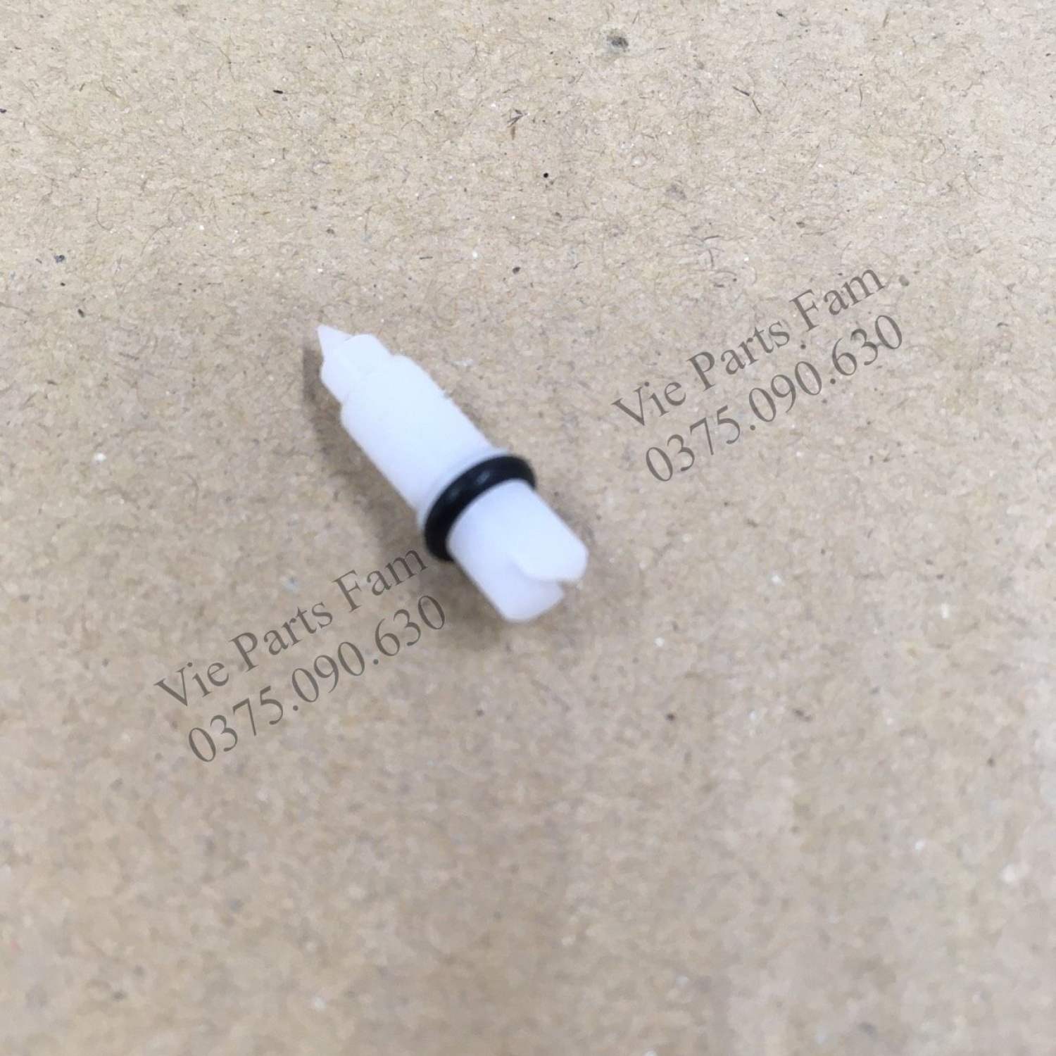 Ốc vít chỉnh gió (garanti) xe Yamaha Fi (hàng tốt)