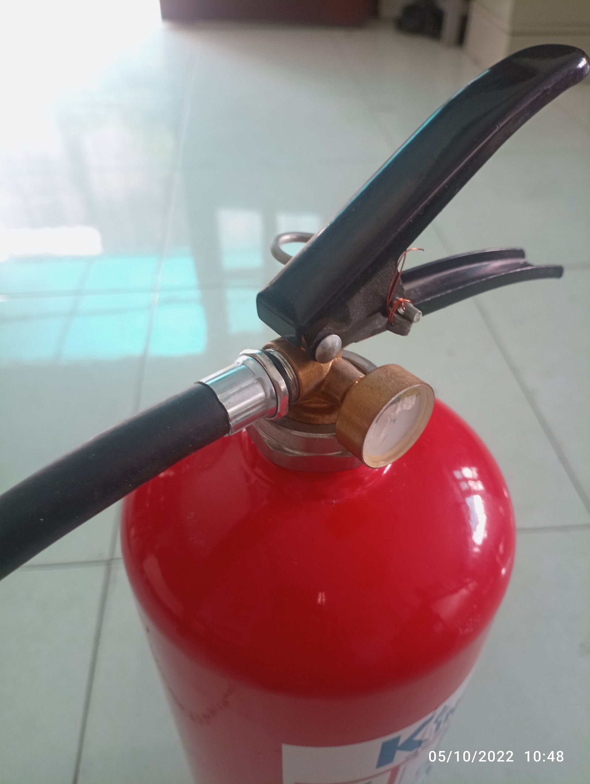 Bình chữa cháy bột ABC 4kg
