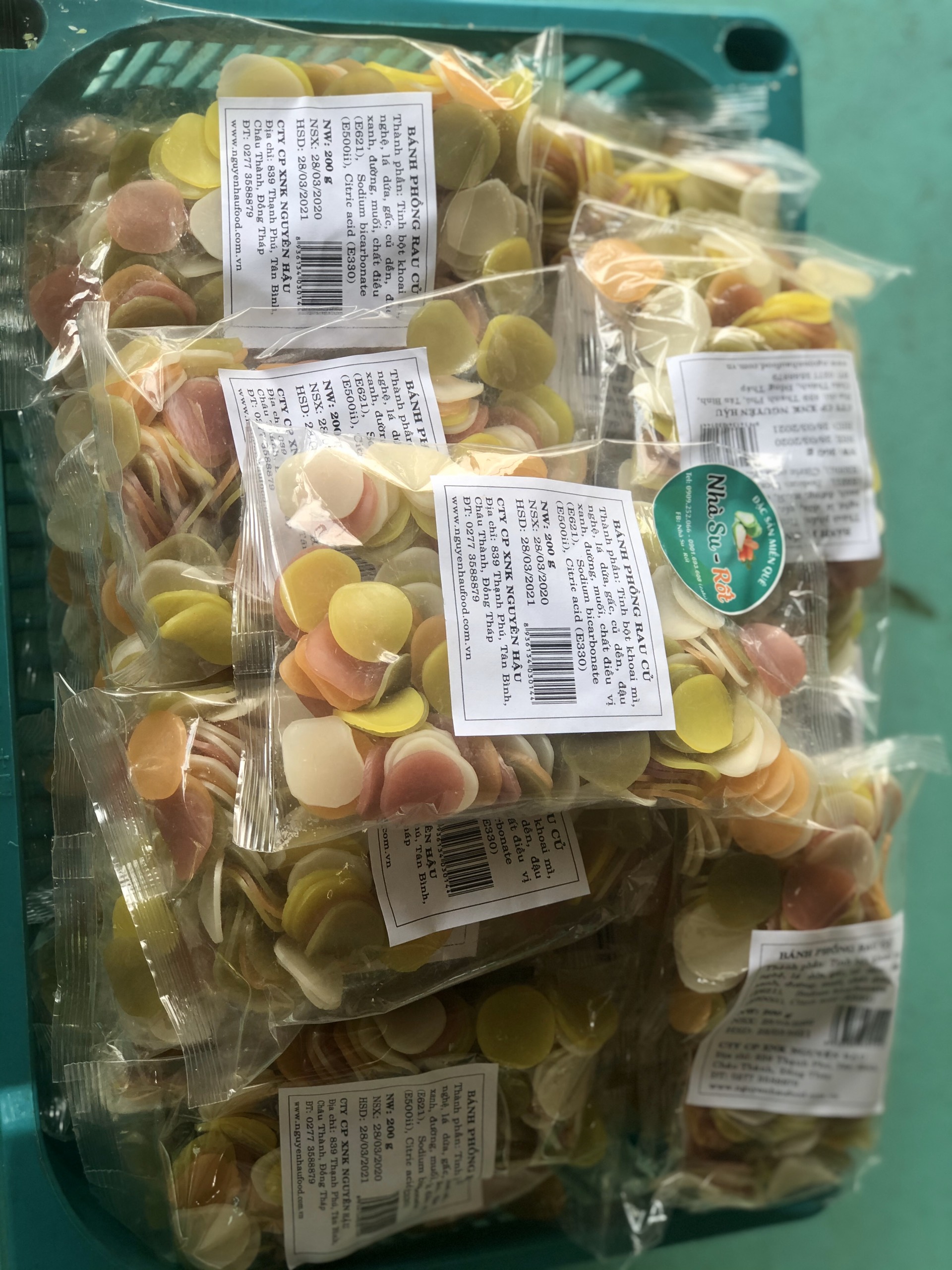 COMBO 2 GÓI BÁNH PHỒNG TÔM RAU CỦ 200G/GÓI