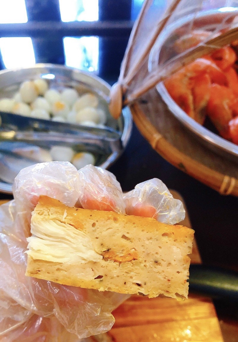 Chả cua huế bánh 500gr (giao tphcm)
