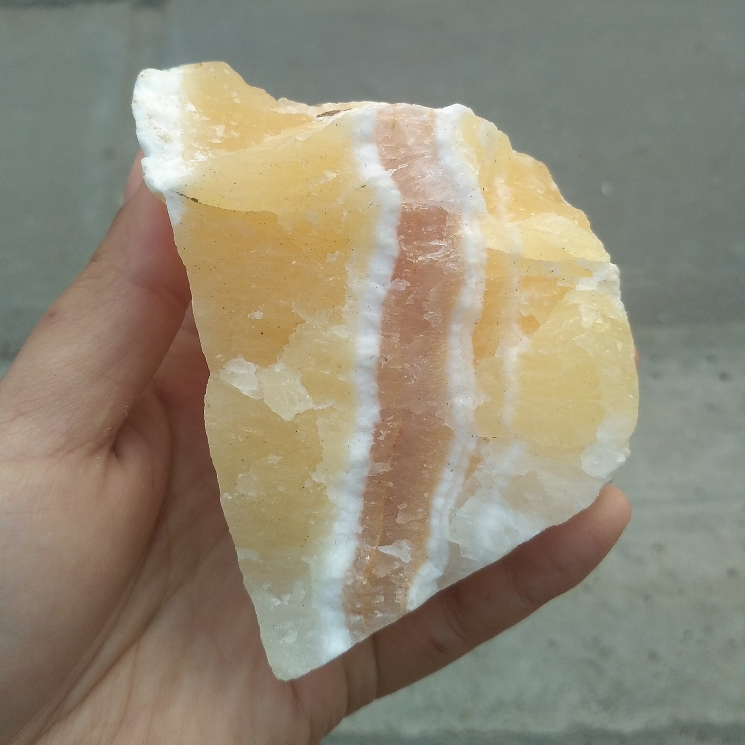 1000GR Đá Thô màu vàng Onyx Vàng (Ngọc Hoàng Long)