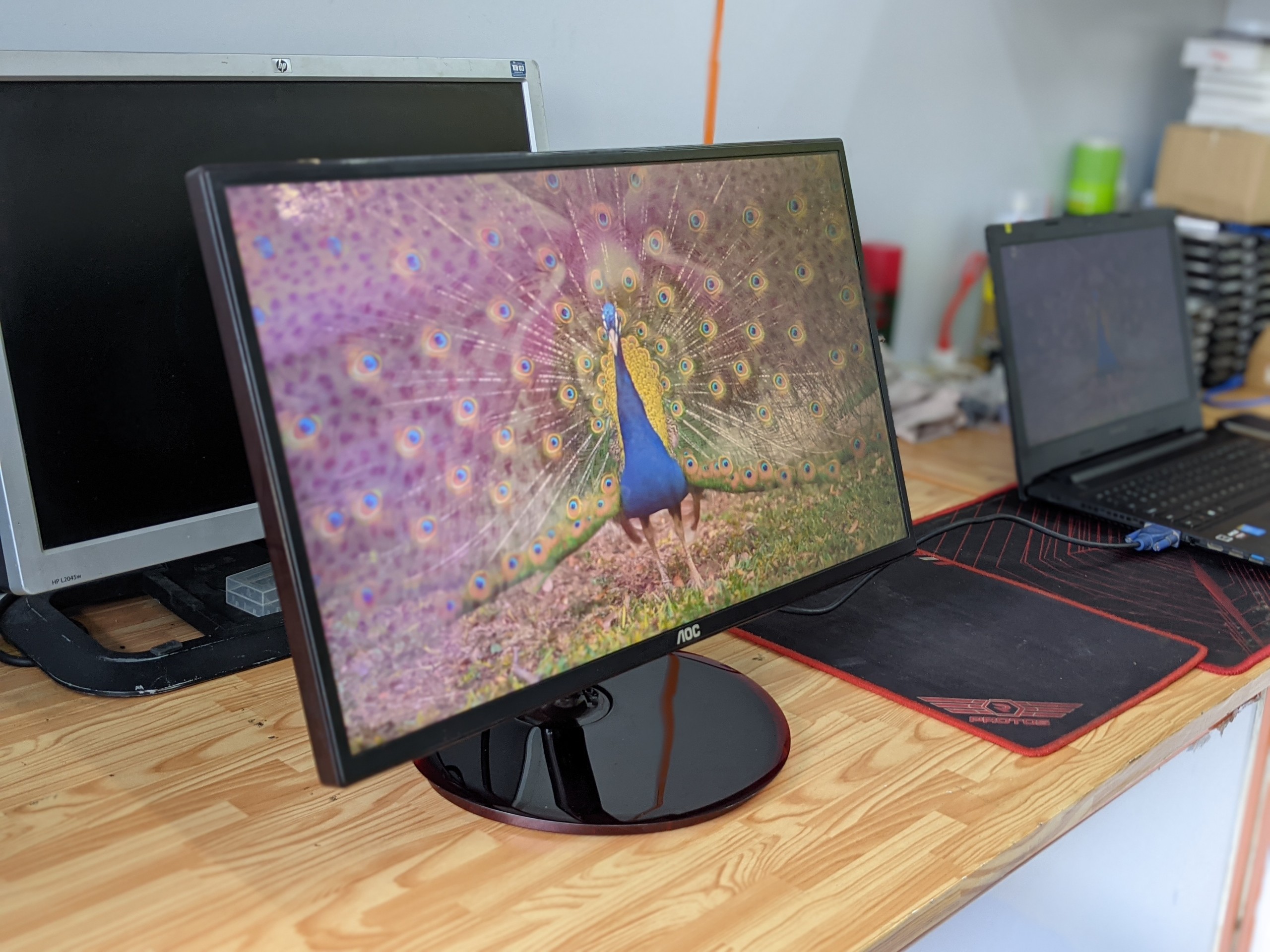 Màn Hình AOC E2261FW LED Full HD 21.5 inch LED