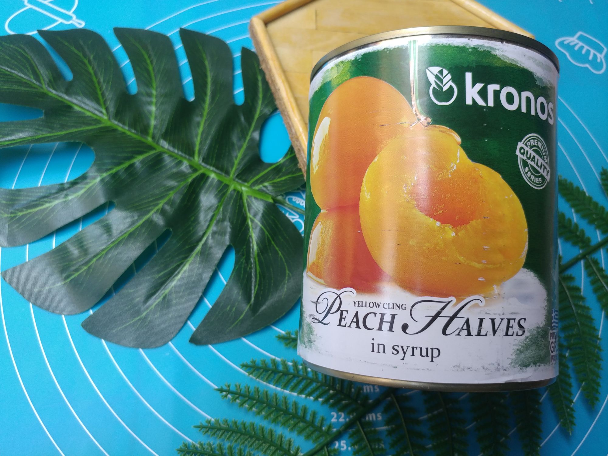Đào hộp Kronos 820g , hàng nhập khẩu .