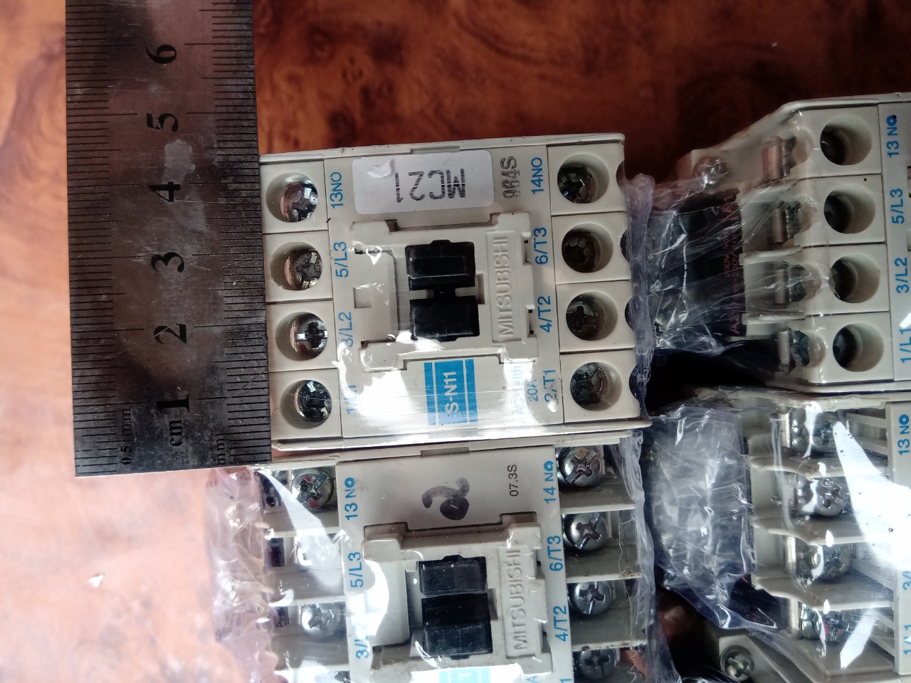 CONTACTOR NHẬT BẢN 10A 11A